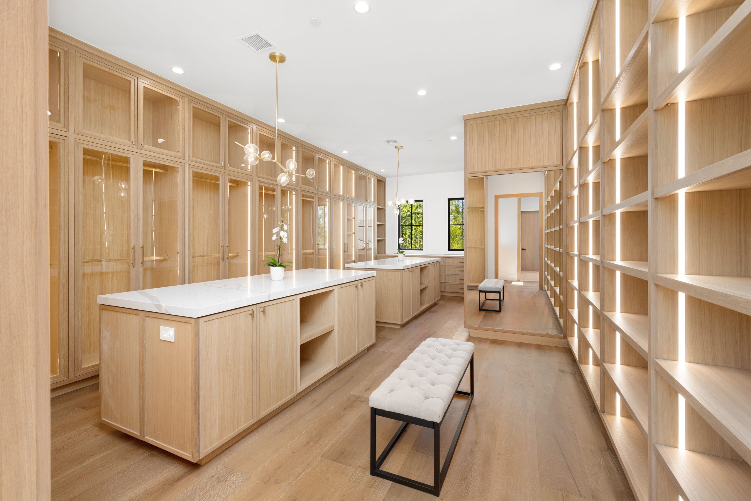 Walk-In Closets